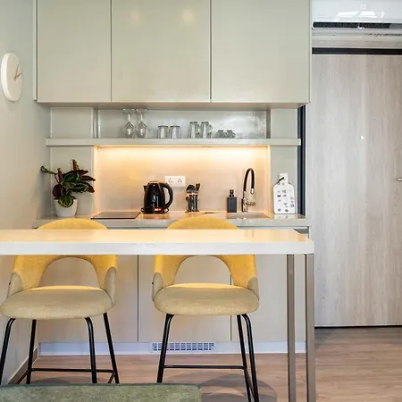 Yalarent Stunning Apartments At The Heart Of Athènes Extérieur photo