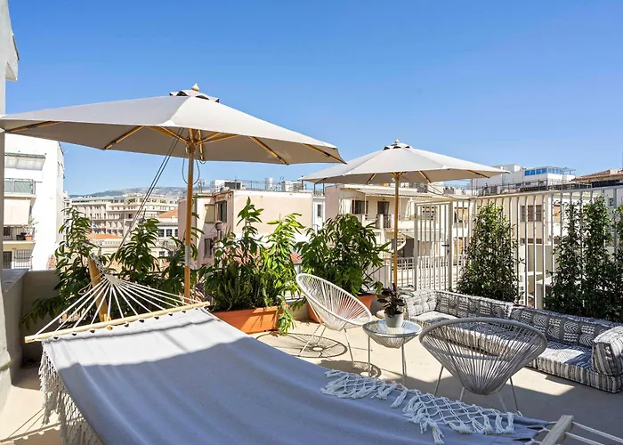 Yalarent Stunning Apartments At The Heart Of Athens
