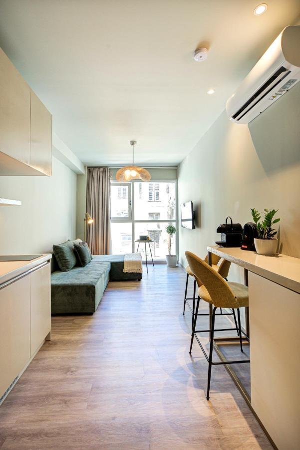 Yalarent Stunning At The Heart Of Apartment Athens
