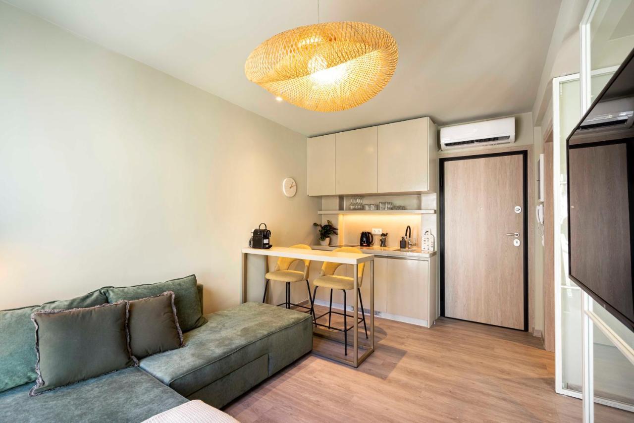 Apartment Yalarent Stunning At The Heart Of Athens