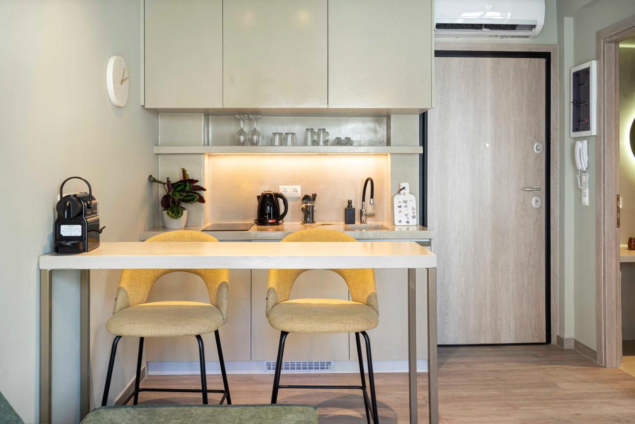 Yalarent Stunning At The Heart Of Apartment Athens